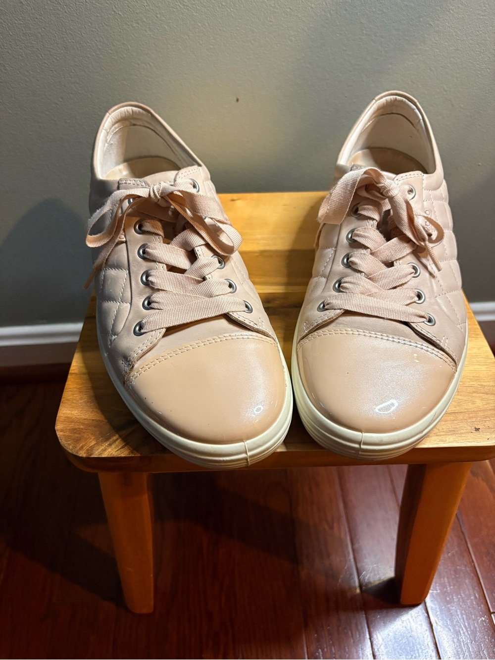 Ecco Women's Light Blush Pink Lace-Up Sneakers